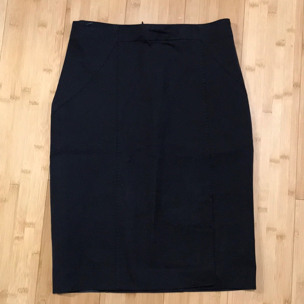Like new BR sexy and professional pencil skirt